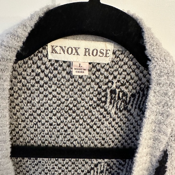 Knox Rose 🌹 leopard sweater LARGE - Picture 3 of 5